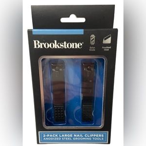 NIB BROOKSTONE 2-PACK LARGE NAIL CLIPPERS